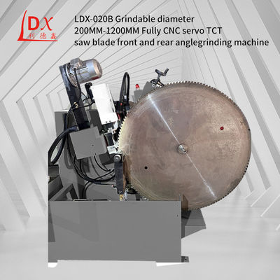 LDX-020B آلة طحن شفرة المنشار بأكملها CNC Servo Feed