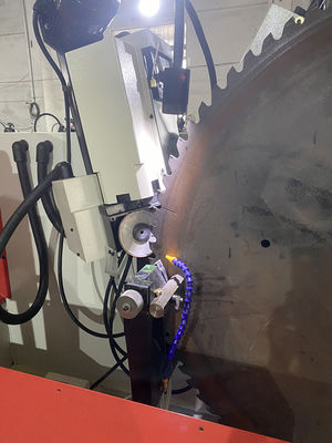 LDX-026A إمدادات سيرفو كاملة CNC الشفرة الدائرية الشفرة الأمامية والخلفية آلة حادة الزاوية